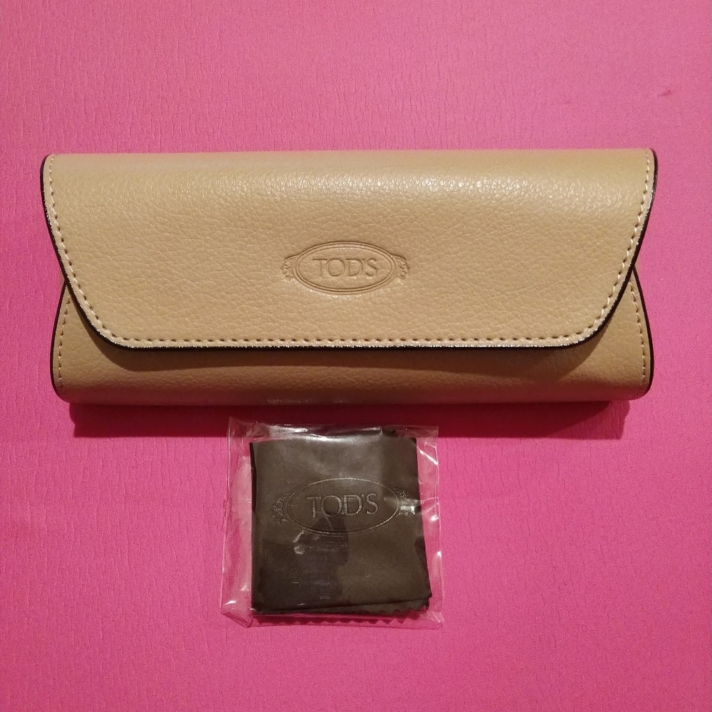 Tod's Glasses Case